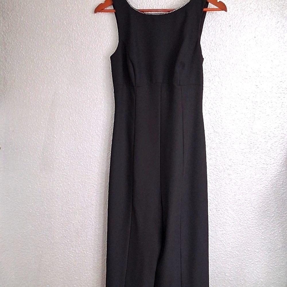 Cach`e Black Jumpsuit With A Scoop Back Outlined With Rhinestones   Size 6